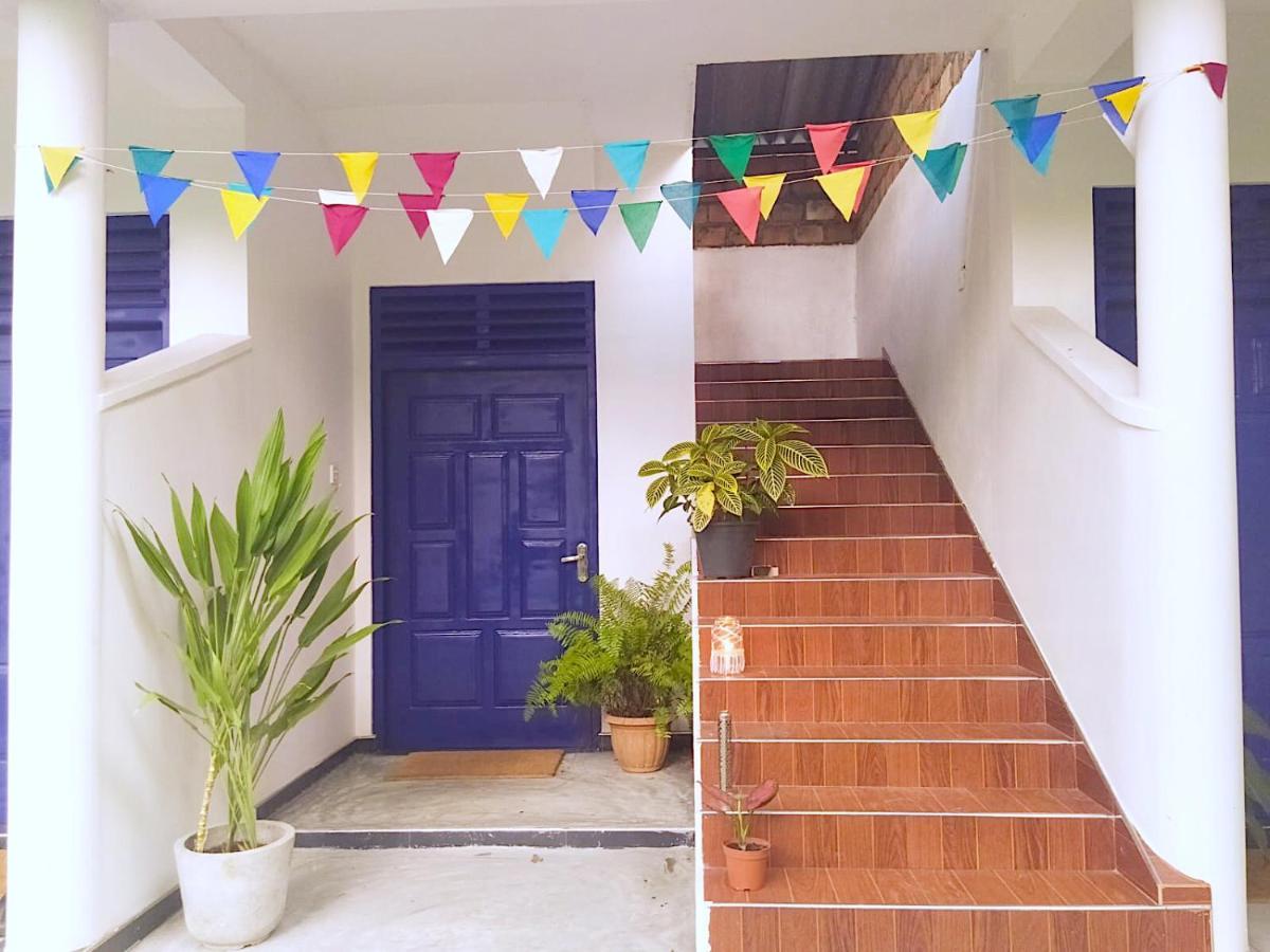 Babylon Mirissa Hostel Екстериор снимка